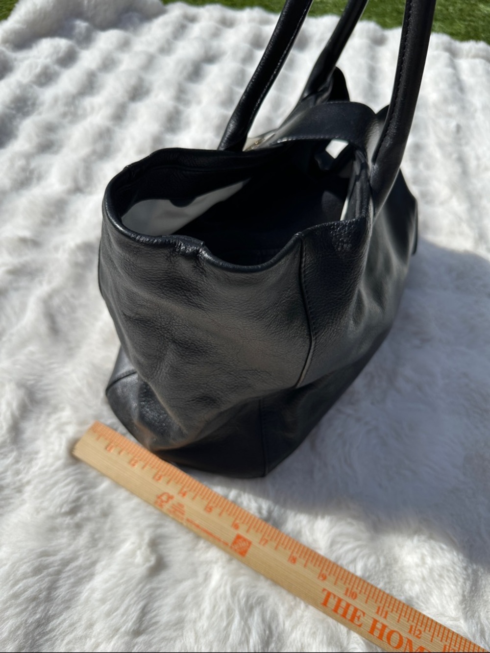 Kate spade black leather tote - Picture 5 of 15